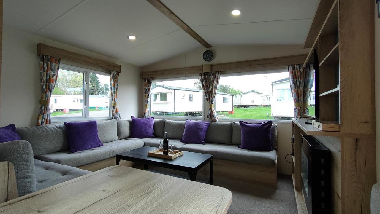 3 Bedroom Stylish Caravan - Vans With Business Sign Not Allowed Port Seton Eksteriør bilde