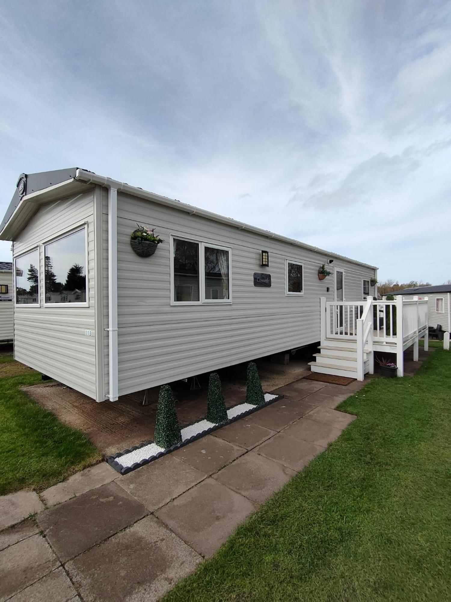 3 Bedroom Stylish Caravan - Vans With Business Sign Not Allowed Port Seton Eksteriør bilde